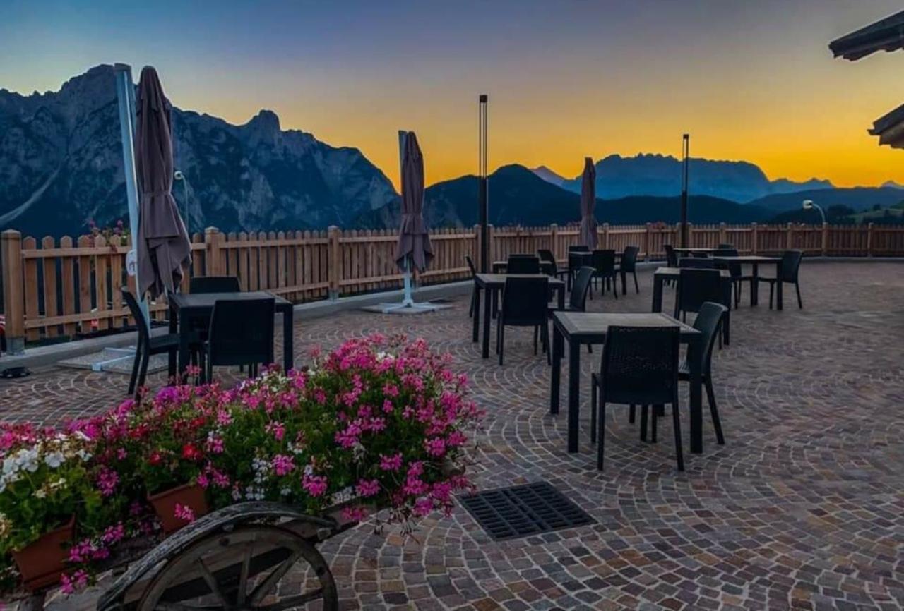 Locanda La Baita Santo Stefano Di Cadore Exterior photo